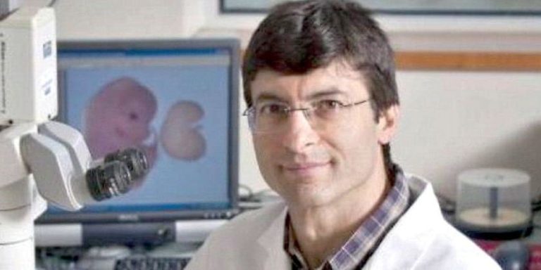 Alfonso Bellacosa, il salernitano che sta studiano come sconfiggere il tumore