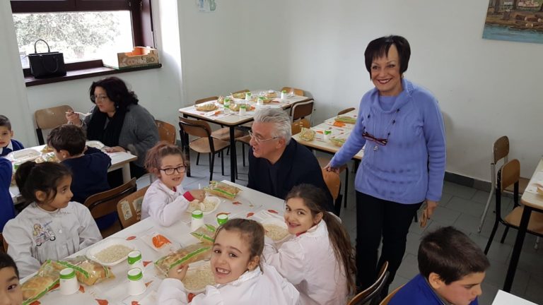 Scuola Barra, ispezione a sorpresa del Sindaco Napoli