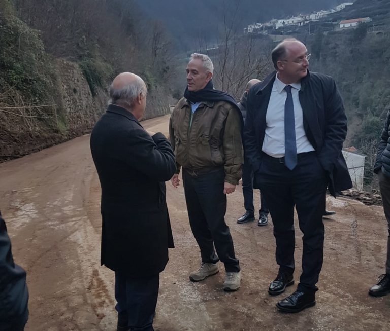 Sopralluogo del Presidente Strianese a Tramonti a seguito della frana sulla SP 2