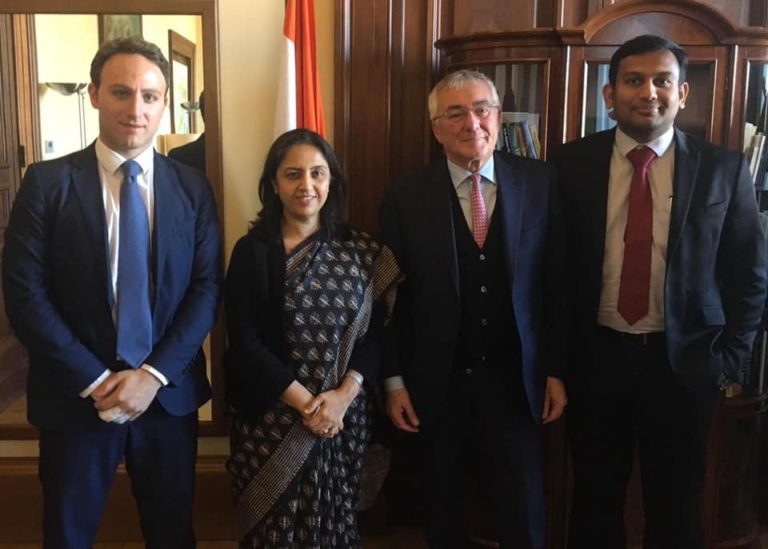 Vertenza Treofan, Piero De Luca incontra l’ambasciatrice indiana Sandhu