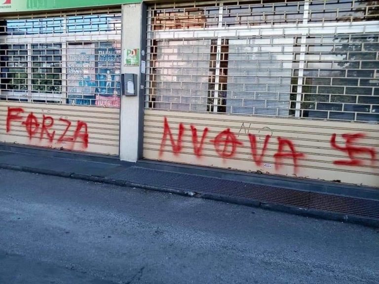 Vandalizzata sede del PD a Salerno, la replica di Forza Nuova