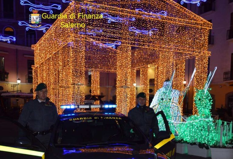 Salerno, Luci d’Artista: stanziati 50mila euro per il piano sicurezza