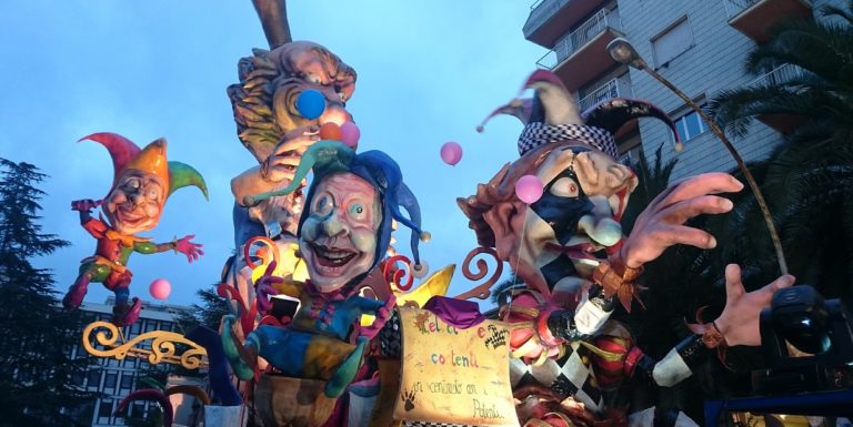Baronissi, il 2 marzo carri allegorici e balli per il Gran Carnevale