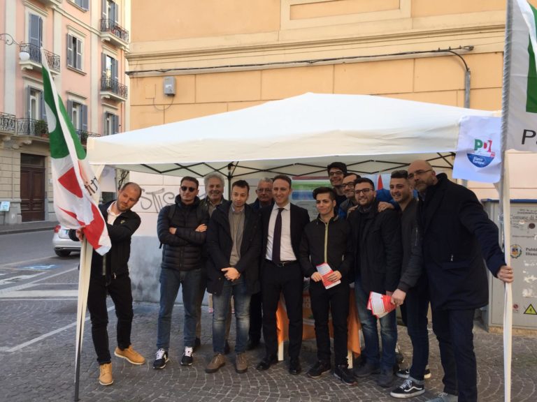 “Per amore dell’Italia”: a Salerno il PD scende in piazza con i giovani