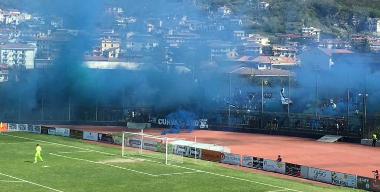 Cavese, il patron Santoriello carica l’ambiente per il rush finale