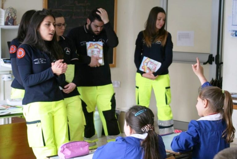 Salerno, al Matteo Mari la formazione sul Primo Soccorso ad opera della Protezione Civile Bellizzi