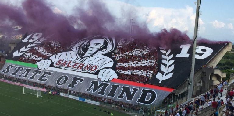 Salernitana, l’UMS ritornerà in curva: il comunicato