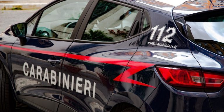 Campagna, rubano un’auto e si danno alla fuga. Indagini in corso