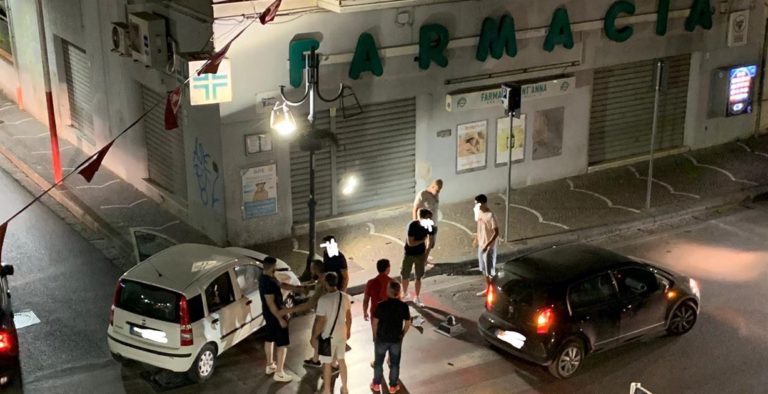 Baronissi, incidente in Corso Garibaldi: coinvolte due auto
