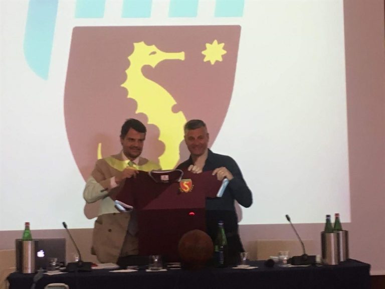 La Salernitana riparte dal Centenario: presentata la maglia celebrativa