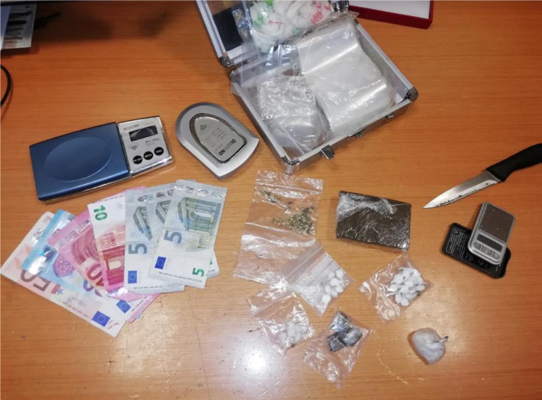 Nocera Inferiore, 30enne arrestato per detenzione e spaccio di droga