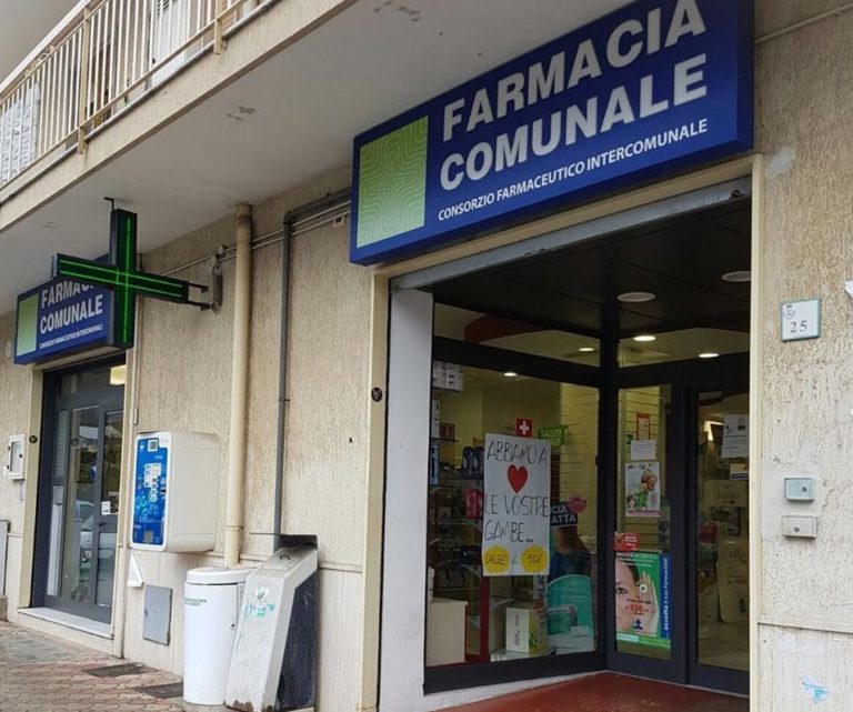 Baronissi, farmacia comunale: nessuna riduzione degli orari