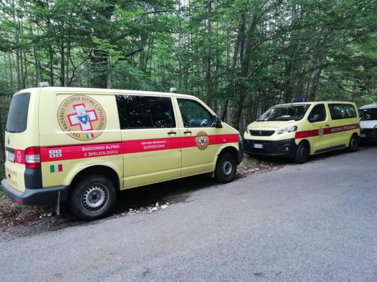 Sui Monti Albruni un’esercitazione di soccorso speleologico