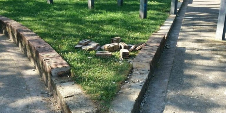 Baronissi, individuati i vandali che hanno danneggiato il Parco della Rinascita