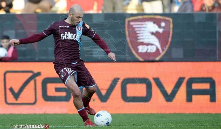 Salernitana, allenamenti in solitaria per Rosina e Perticone. Pronti a salutare ?