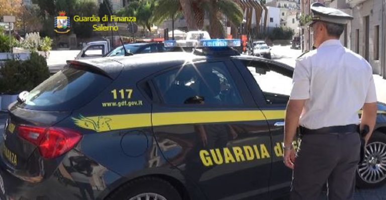 Sarno, Guardia di Finanza sequestra piantagione di marijuana