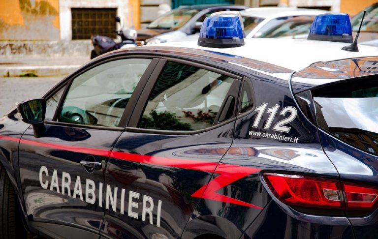 Padula, rapina a mano armata in pieno giorno