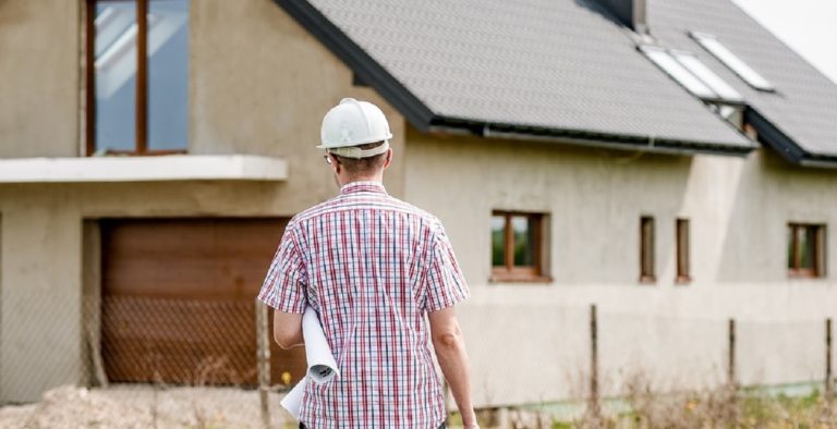 Puglia, ferito alla testa un uomo del salernitano sul posto di lavoro