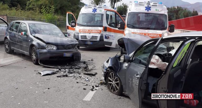 Fisciano, sinistro nei pressi dell’Università: coinvolte due auto