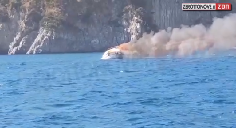 Imbarcazione in fiamme e inabissata a Cetara