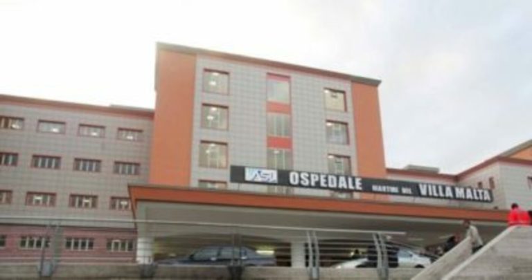 Sarno, ospedale in tilt: positivi operatori sanitari e partorienti