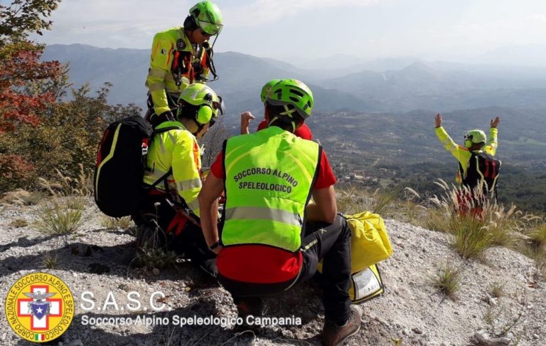 Ciclista ferito ad Oliveto Citra: intervenuto il soccorso alpino