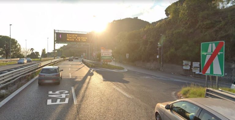 Autostrada Salerno-Napoli, chiuso ingresso in via Gatto verso il capoluogo