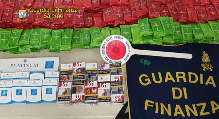 Salerno, sequestro di stecche di sigarette e tabacco al porto