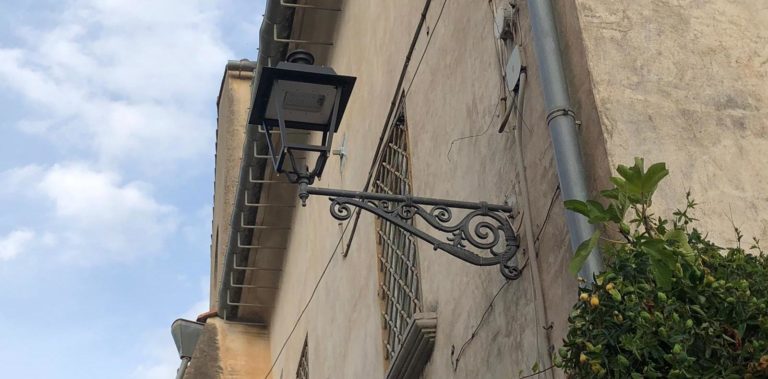 Cava de’ Tirreni, Manutenzione straordinaria: il borgo si illumina a led