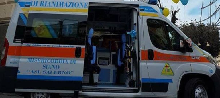 Incidente a Fisciano, coinvolti tre veicoli: 25enne finisce in ospedale