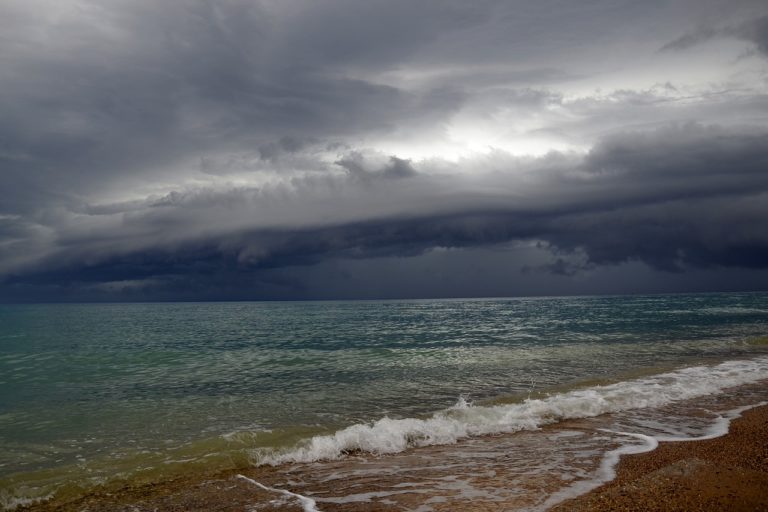 Maltempo in Campania, allerta gialla nelle zone centro-meridionali dalle 18