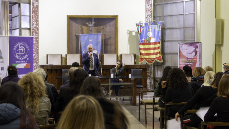 Salerno, Street Kali propone un corso di autodifesa gratuito per le donne