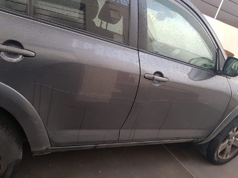 Battipaglia, atto vandalico all’auto del maresciallo: la denuncia