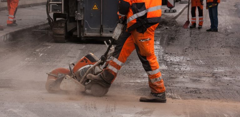 Eboli, avviati i cantieri per la realizzazione delle rotatorie in via Statale 19