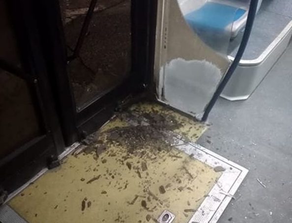 Pontecagnano Faiano: vandalizzato pullman di Busitalia