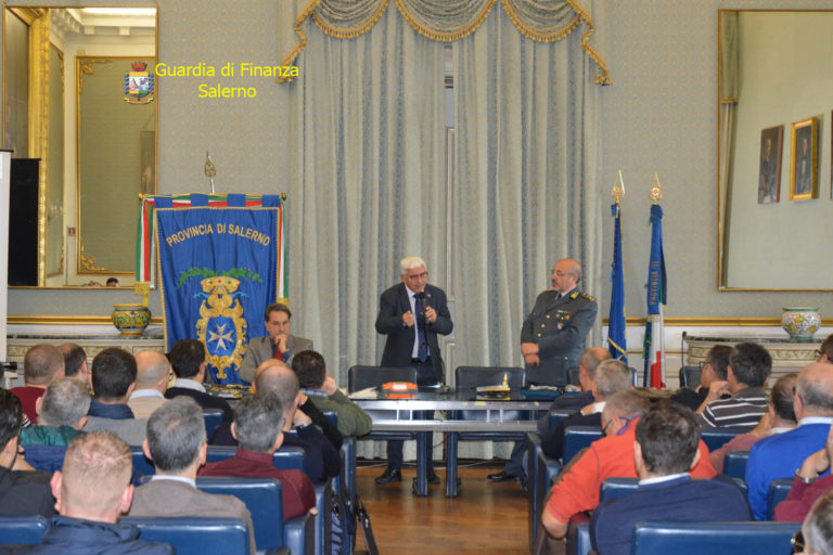 Salerno, primo soccorso: corso informativo della Guardia di Finanza