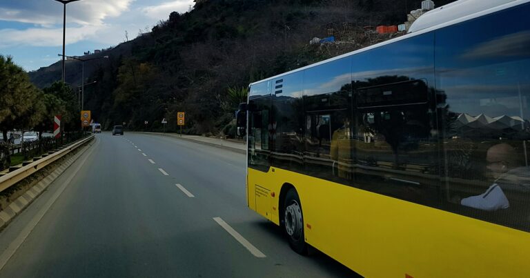 Cava de’ Tirreni, bus Italia si ferma all’area ex metropark