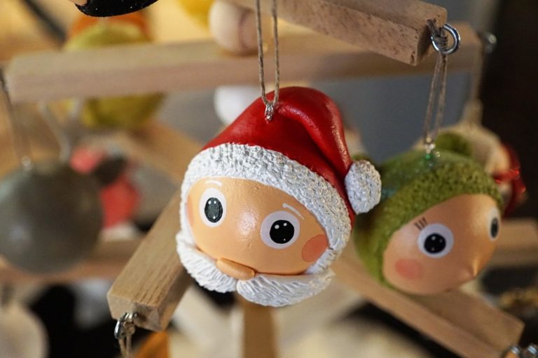 Salerno, l’iniziativa solidale “Un giocattolo per Natale”