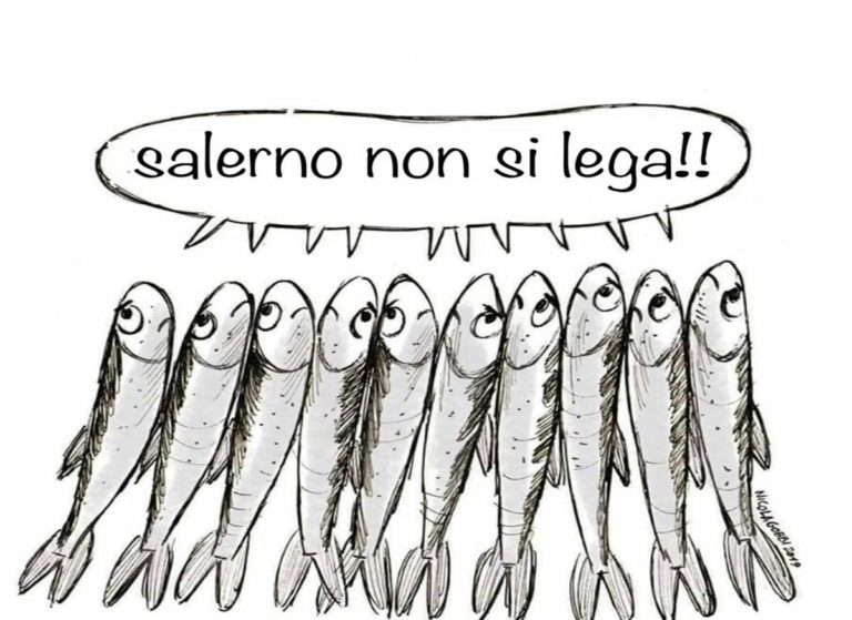 Salerno non si Lega: le sardine antisalviniane raggiungono la città