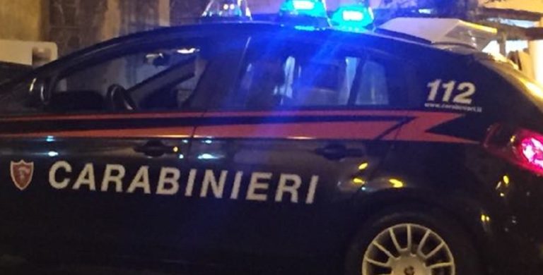 Baronissi, ruba un camion della spazzatura e fugge: arrestato