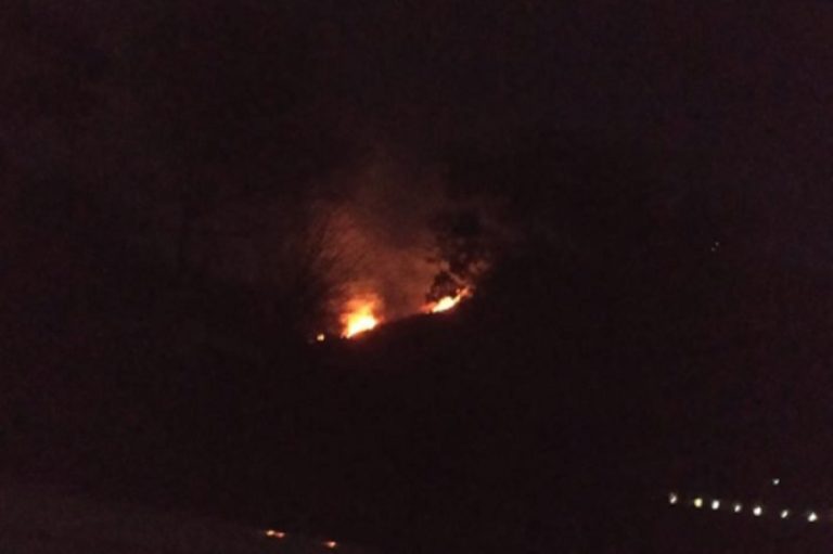 Cava de’ Tirreni, incendio nel tardo pomeriggio a Monte Caruso