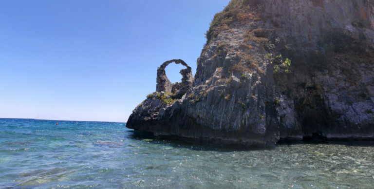 Palinuro, l’Arco Naturale a rischio sicurezza