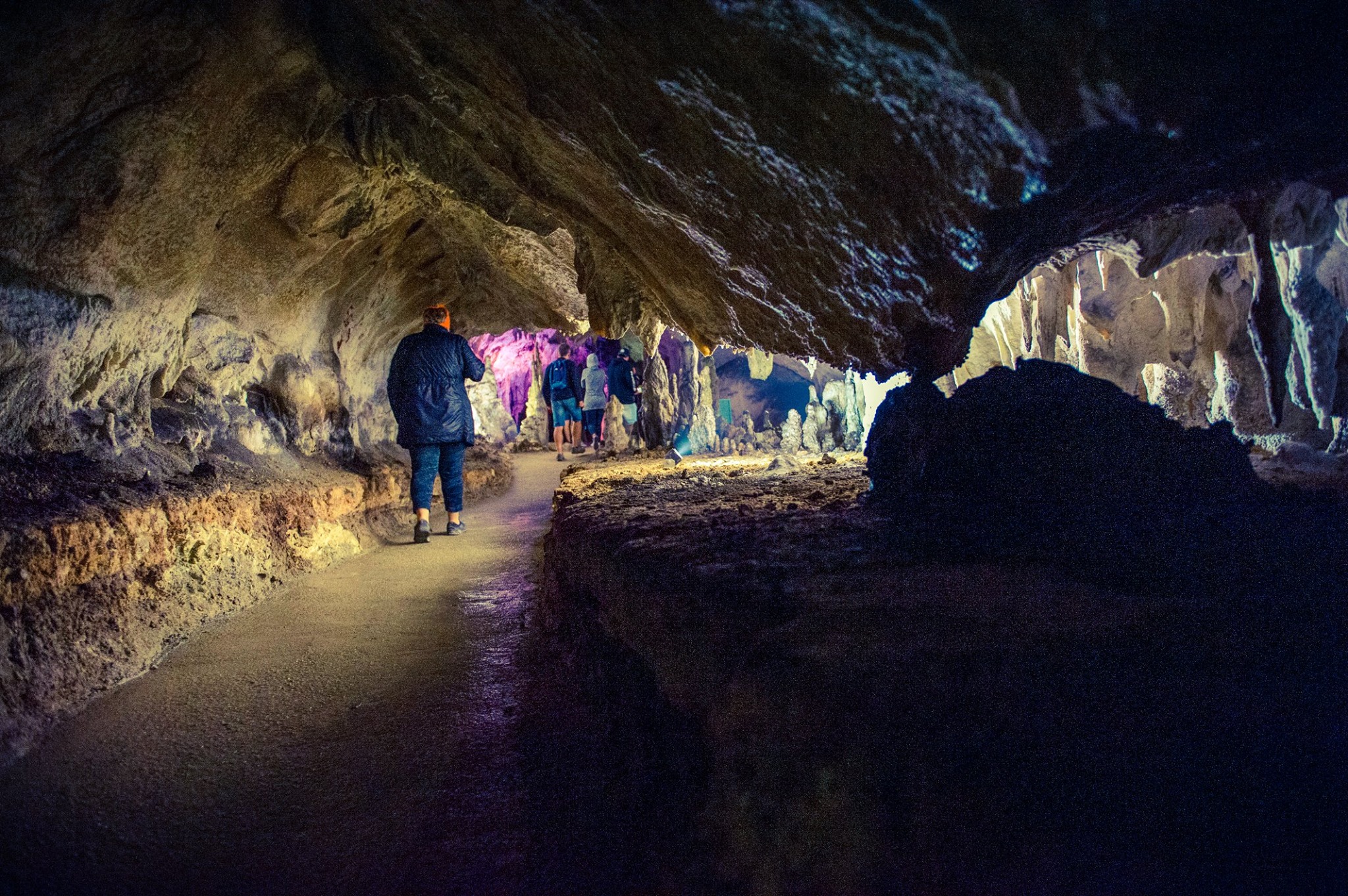 Riaprono le Grotte di PertosaAuletta per San Valentino torna il KissTicket