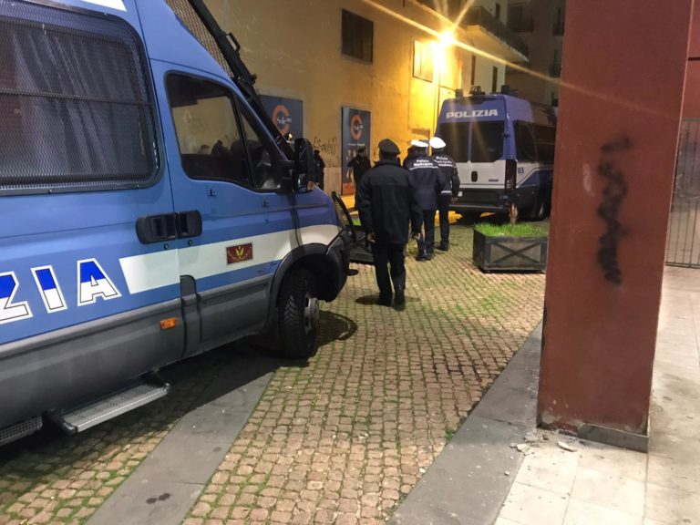 Apprensione a Battipaglia, bomba carta a pochi metri dal comune