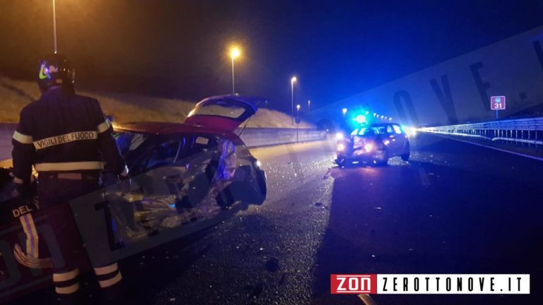 Incidente stradale lungo l’autostrada A2, due feriti nell’impatto