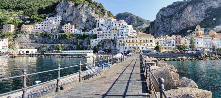 Amalfi, al via le richieste per il fondo di solidarietà alimentare