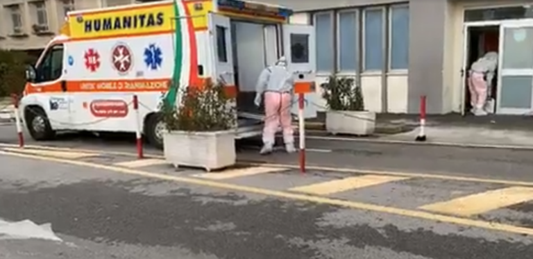 Coronavirus, primo caso sospetto a Salerno. Paziente trasportato al Cotugno