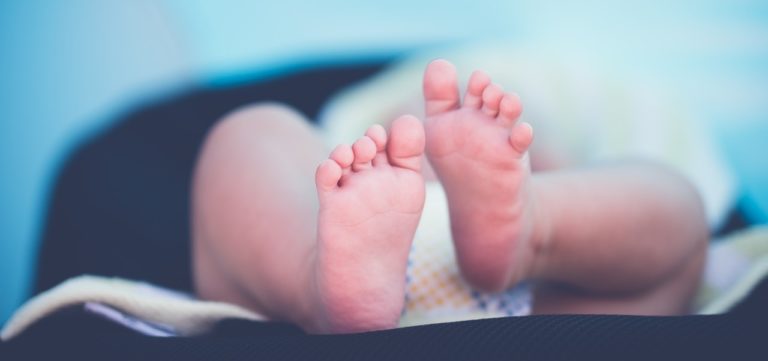 Miracolo al “Ruggi”: due gravidanze a rischio salvate contemporaneamente