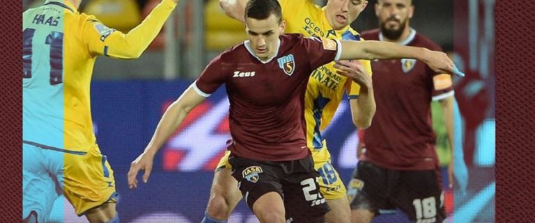 Frosinone-Salernitana 1-0, Novakovich stende i granata