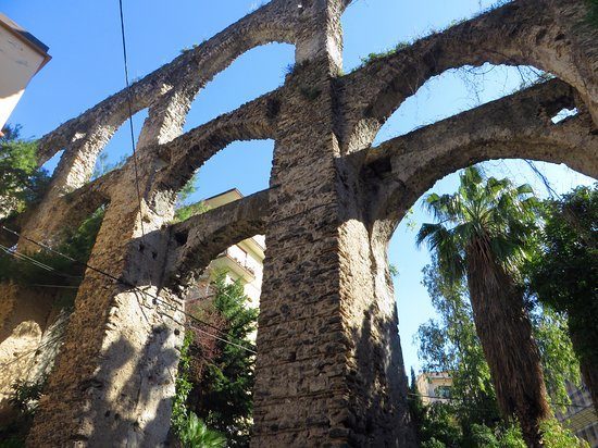 Salerno, appello donazioni per manutenzione Acquedotto Medievale